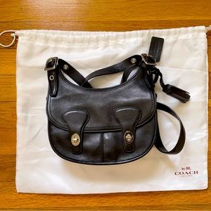 Vintage Coach crossbody bag